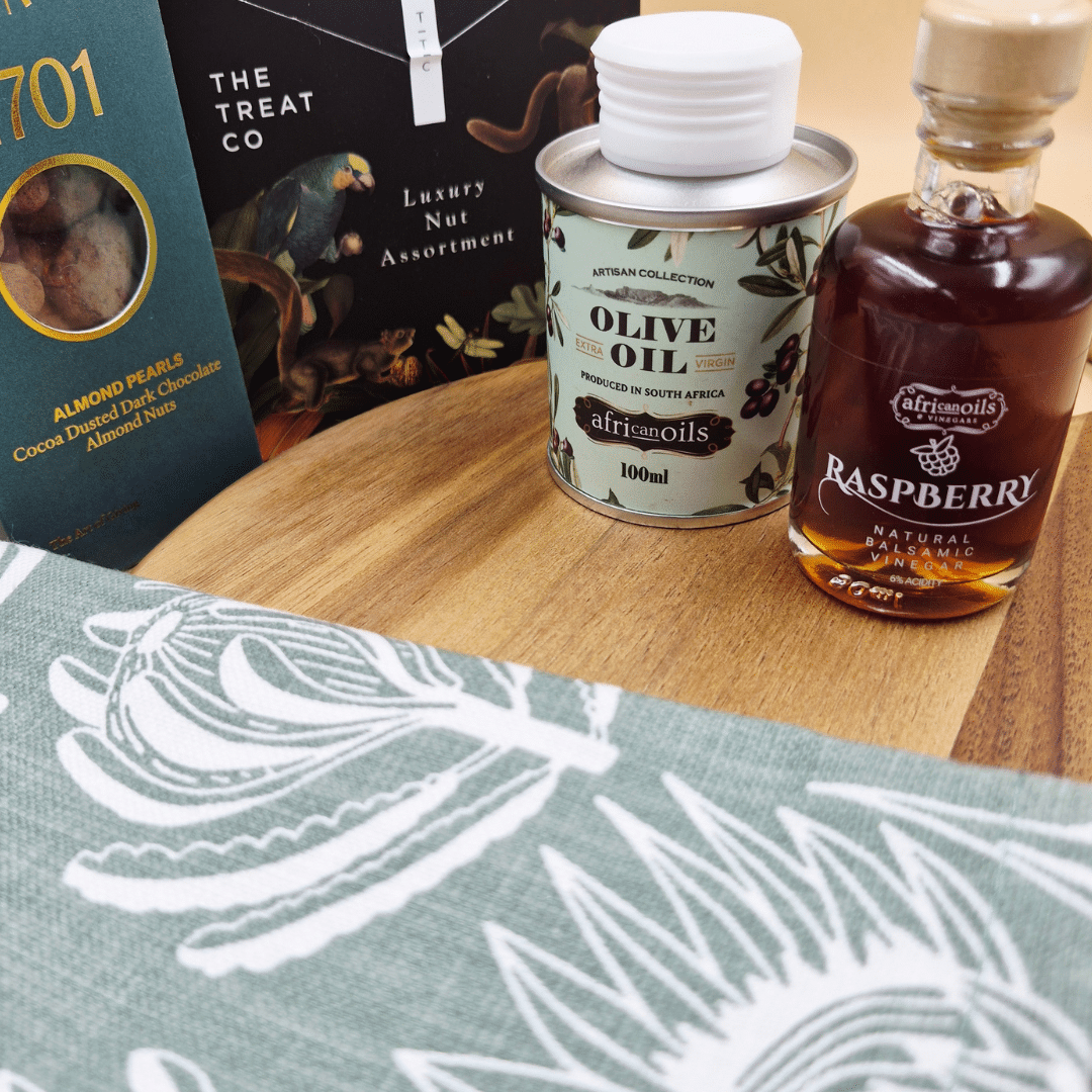 The Entertainer Gift Box - Image 4