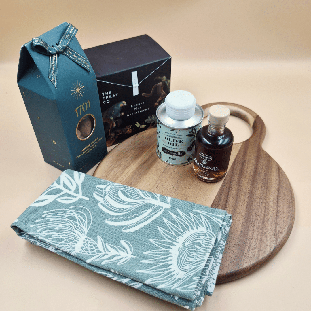 The Entertainer Gift Box